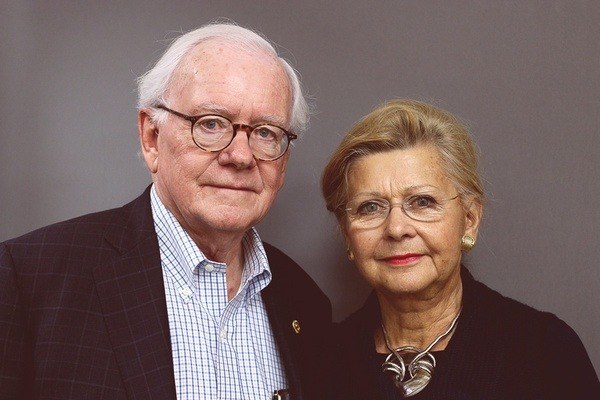 Photo of Harold and Janice Adams